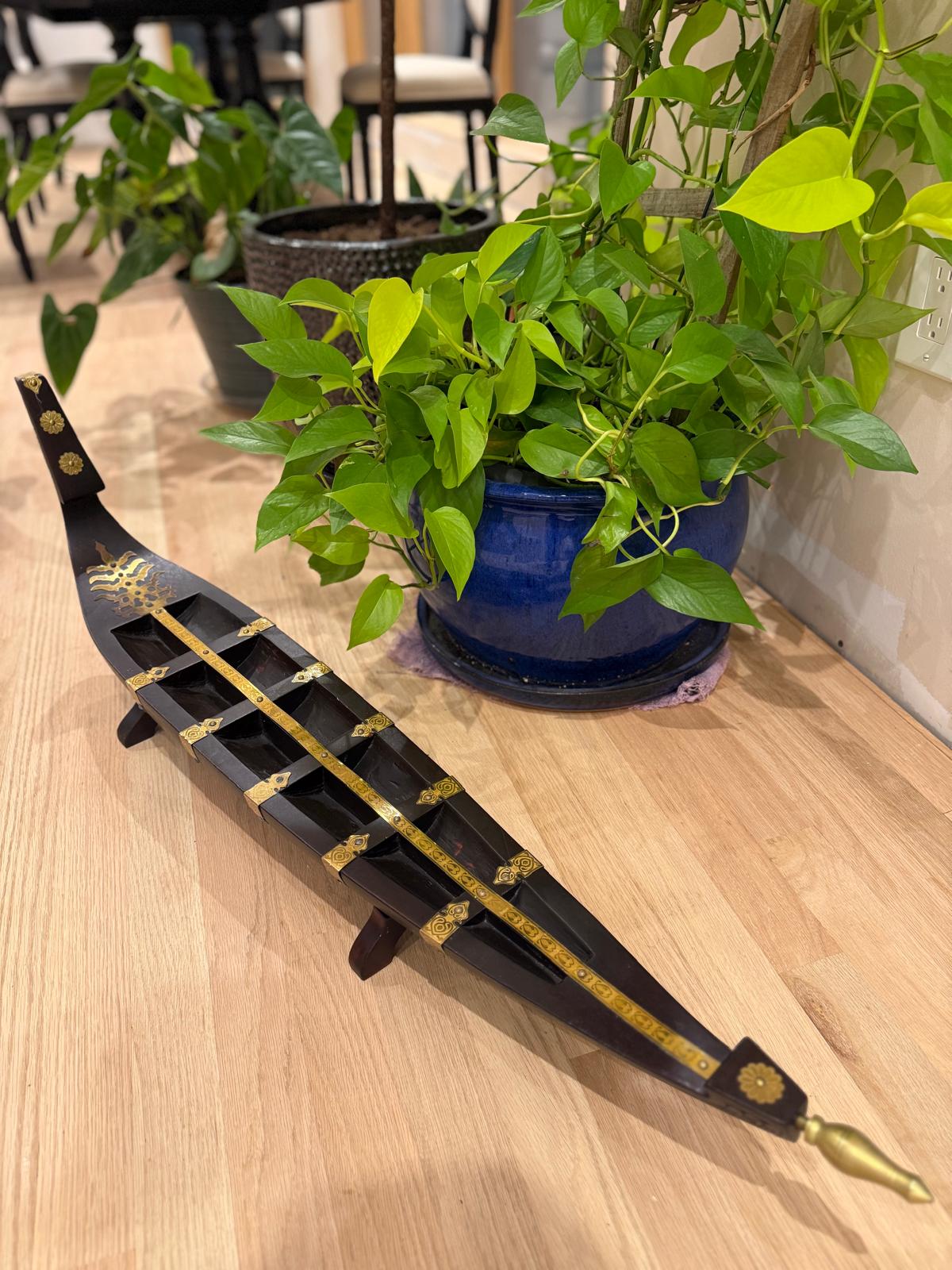 FROM KERALA’S BOAT RACES TO YOUR LIVING ROOM WALL