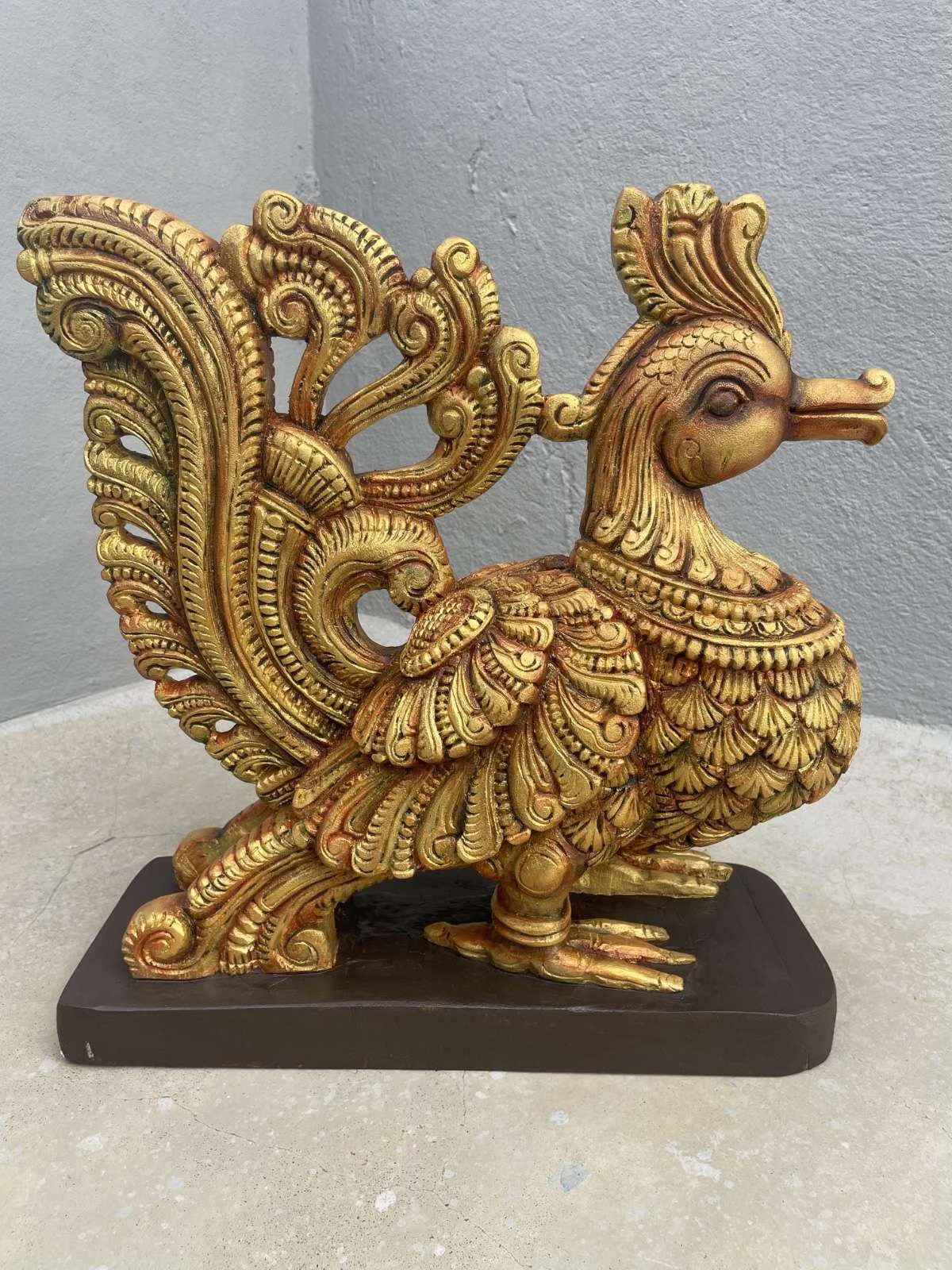 THE GOLDEN BIRD
